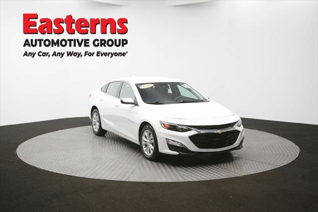 Photo of 2023 Summit White Chevrolet Malibu