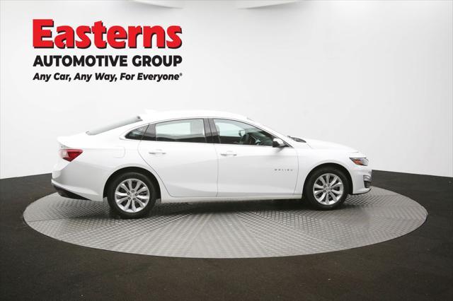 Photo of 2023 Summit White Chevrolet Malibu