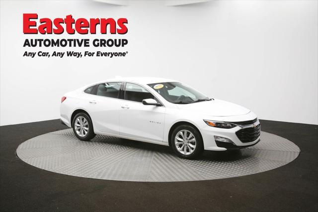 Photo of 2023 Summit White Chevrolet Malibu