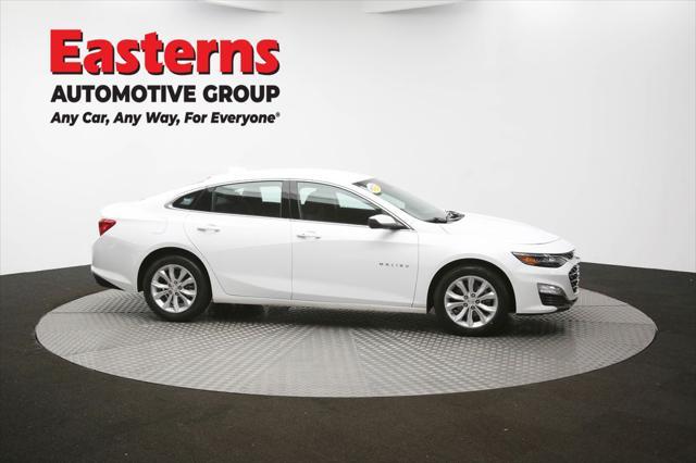 Photo of 2023 Summit White Chevrolet Malibu