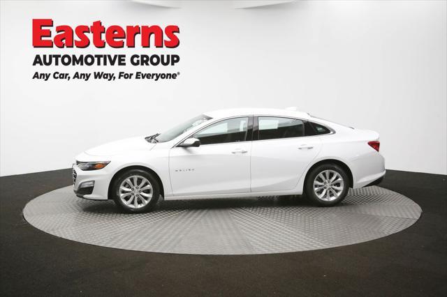 Photo of 2023 Summit White Chevrolet Malibu