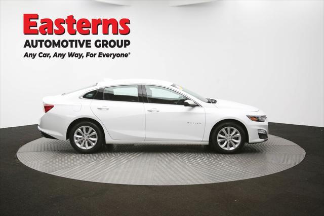 Photo of 2023 Summit White Chevrolet Malibu