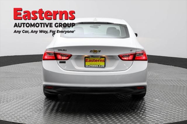 Photo of 2023 Summit White Chevrolet Malibu