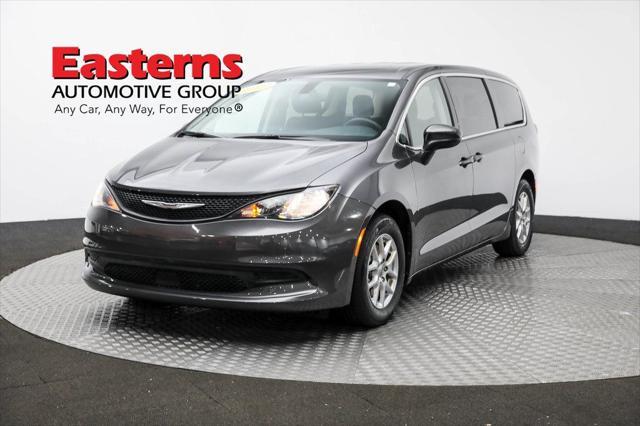 2022 Chrysler Voyager