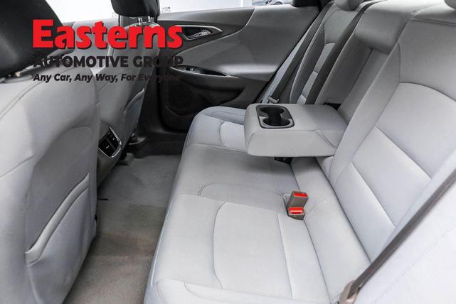 Photo of 2019 Northsky Blue Metallic Chevrolet Malibu Hybrid
