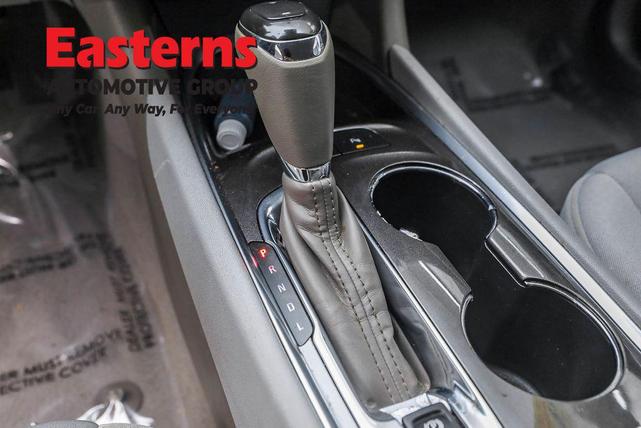 Photo of 2019 Northsky Blue Metallic Chevrolet Malibu Hybrid