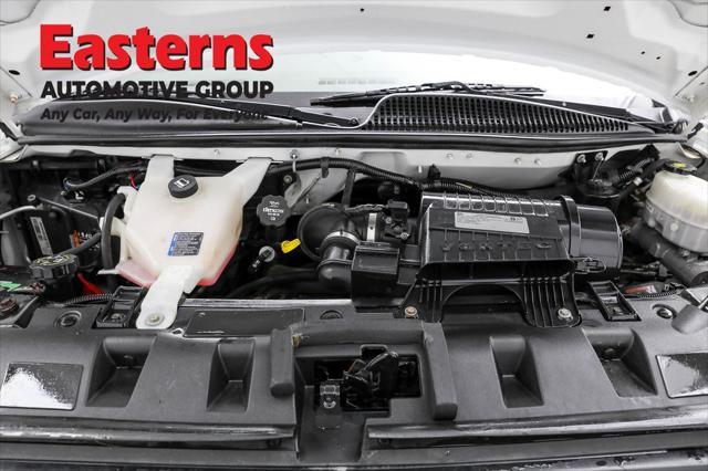 Photo of 2019 Summit White Chevrolet Express 3500