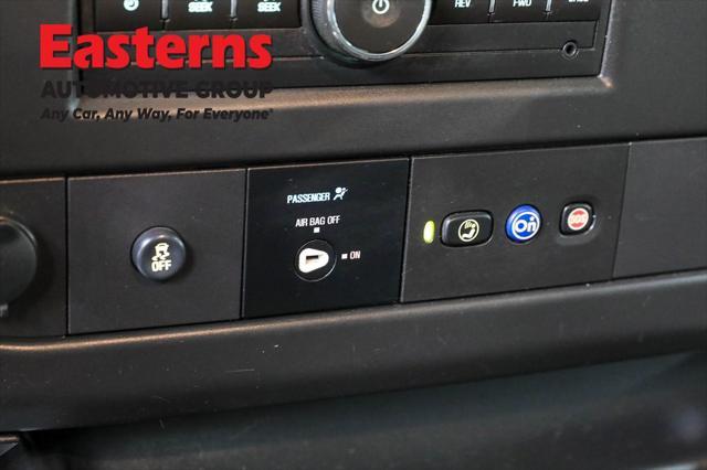 Photo of 2019 Summit White Chevrolet Express 3500