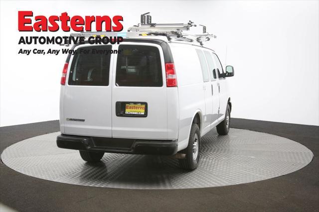 Photo of 2019 Summit White Chevrolet Express 3500