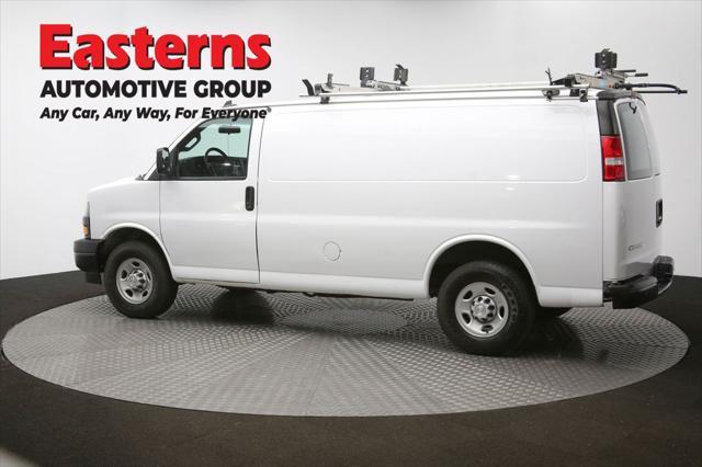 Photo of 2019 Summit White Chevrolet Express 3500