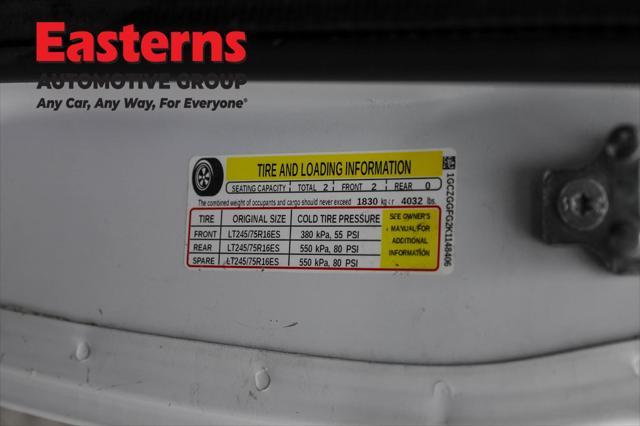 Photo of 2019 Summit White Chevrolet Express 3500