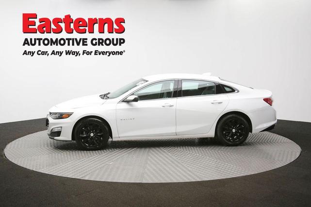 Photo of 2022 Summit White Chevrolet Malibu