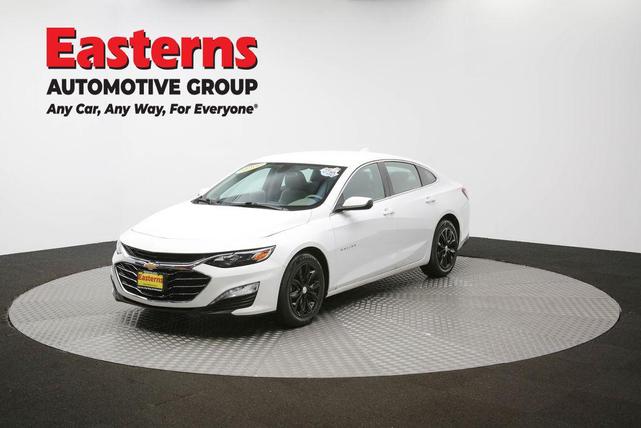 Photo of 2022 Summit White Chevrolet Malibu
