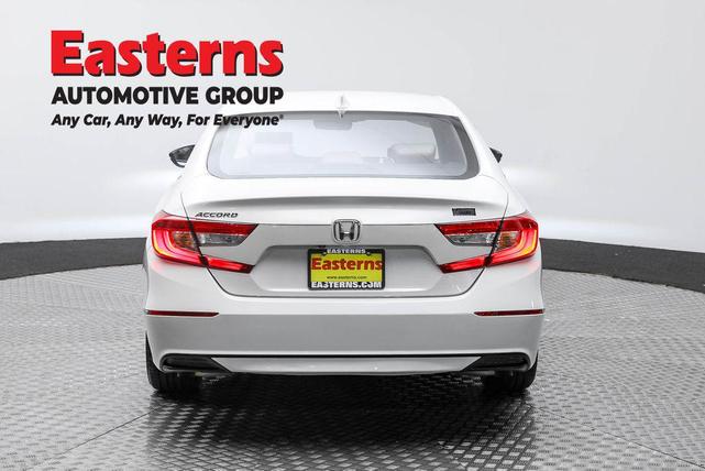 Photo of 2019 Platinum White Pearl Honda Accord