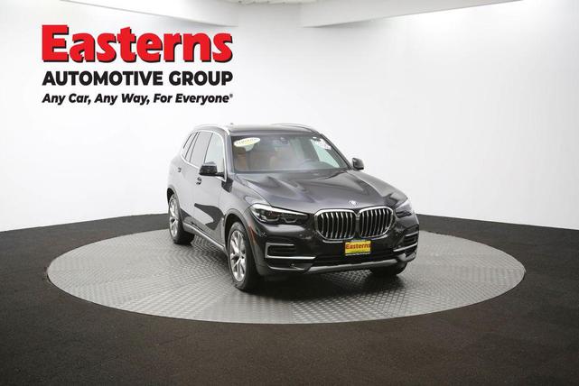 Photo of 2022 Dark Graphite Metallic BMW X5