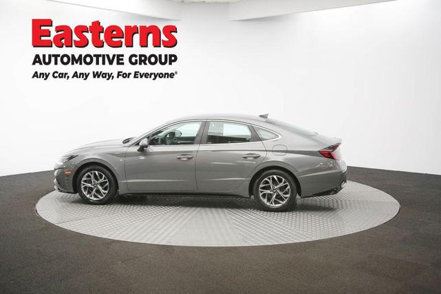 Photo of 2023 Hampton Gray Hyundai SONATA
