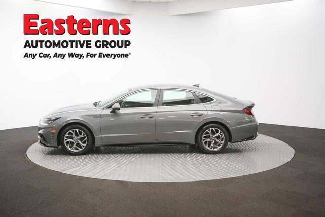 Photo of 2023 Hampton Gray Hyundai SONATA