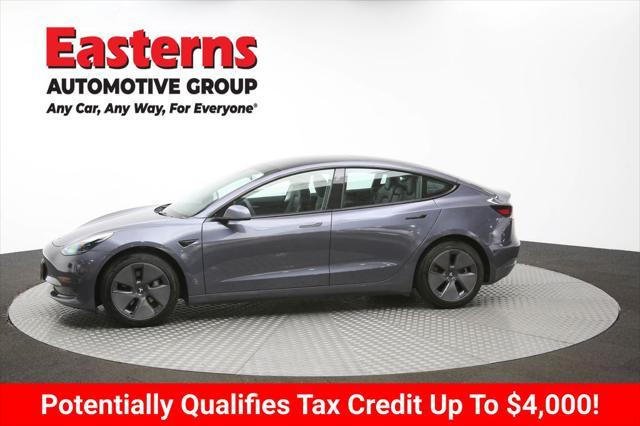 Photo of 2023 Gray Tesla Model 3
