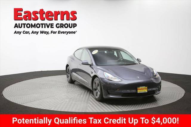 Photo of 2023 Gray Tesla Model 3