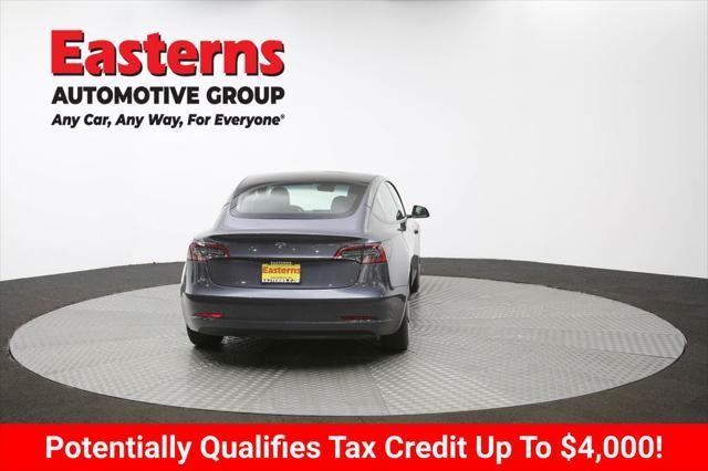 Photo of 2023 Gray Tesla Model 3