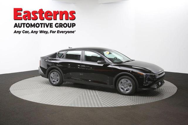 Photo of 2025 Aurora Black Pearl Kia K4