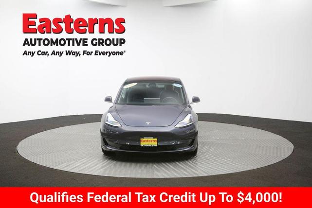 Photo of 2018 Gray Tesla Model 3