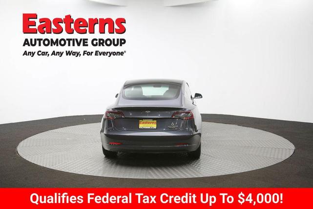 Photo of 2018 Gray Tesla Model 3