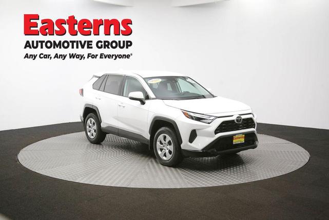 Photo of 2024 Ice Cap Toyota RAV4