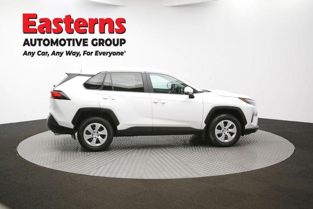 Photo of 2024 Ice Cap Toyota RAV4