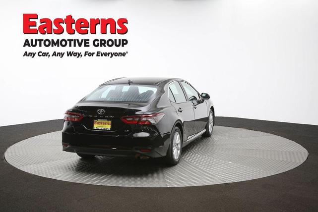 Photo of 2023 Midnight Black Metallic Toyota Camry