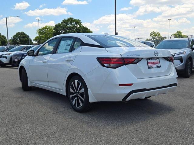Photo of 2025 White Nissan Sentra