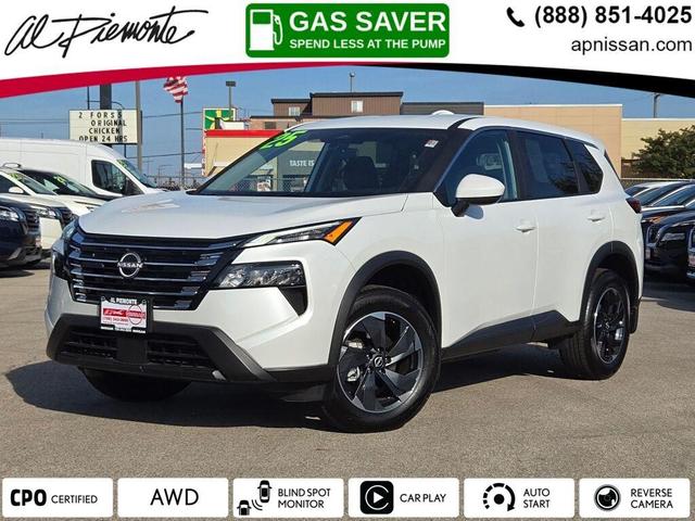 Photo of 2025 Everest White Pearl Nissan Rogue