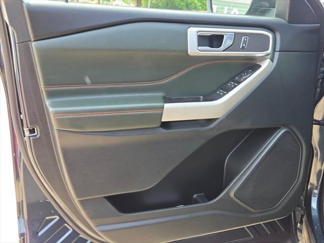 Photo of 2022 Stone Blue Metallic Ford Explorer