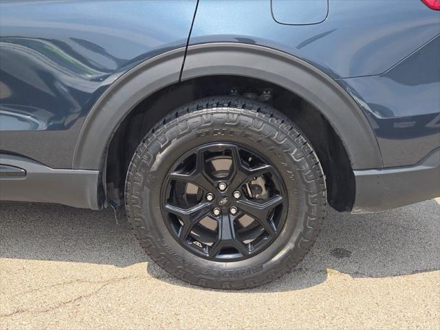 Photo of 2022 Stone Blue Metallic Ford Explorer