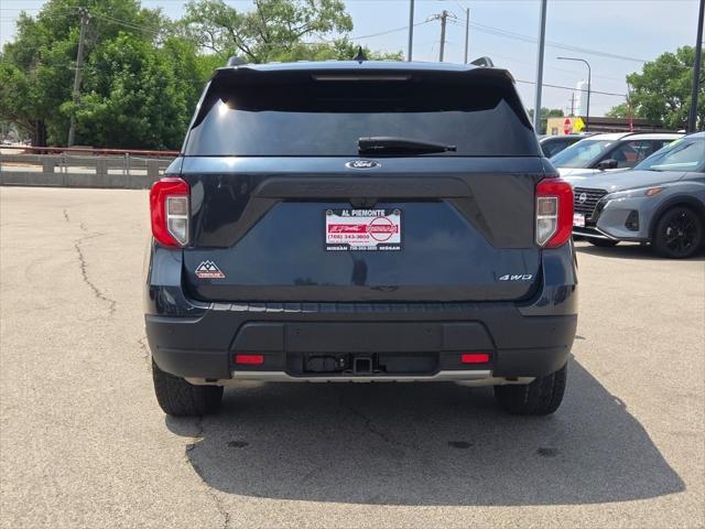 Photo of 2022 Stone Blue Metallic Ford Explorer