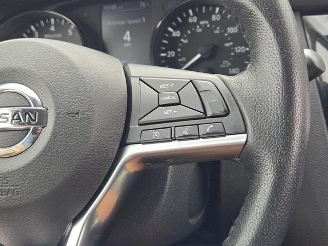 Photo of 2020 Caspian Blue Metallic Nissan Rogue
