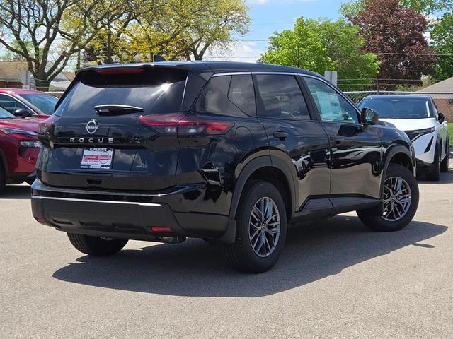 Photo of 2025 Super Black Nissan Rogue