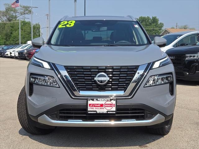 Photo of 2023 Boulder Gray Pearl Nissan Rogue