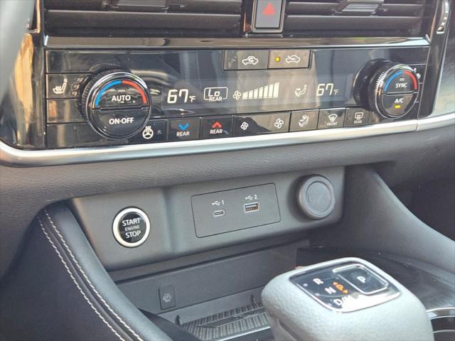 Photo of 2023 Boulder Gray Pearl Nissan Rogue