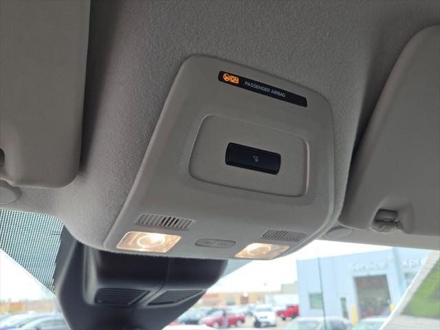 Photo of 2023 Oxford White Ford Transit-250