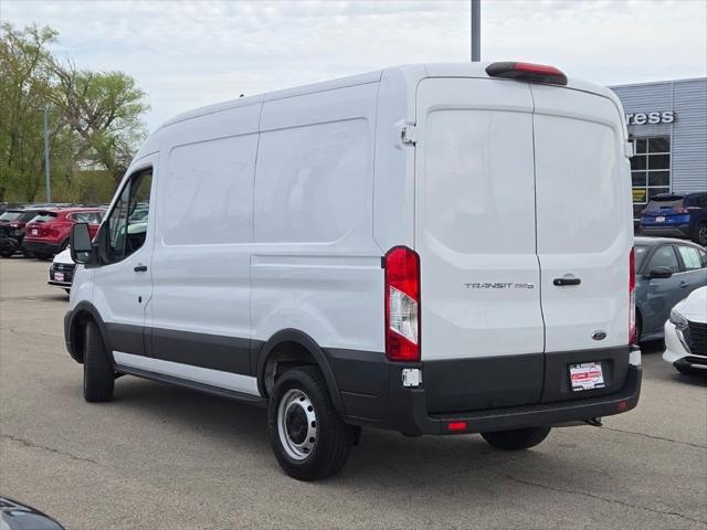 Photo of 2023 Oxford White Ford Transit-250