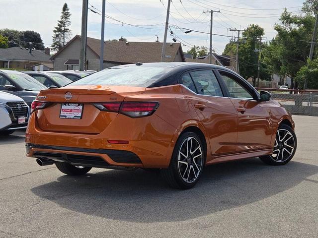Photo of 2025 Monarch Orange Metallic/Super Black Nissan Sentra