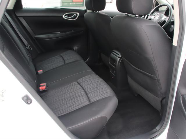 Photo of 2019 Aspen White Tricoat Nissan Sentra