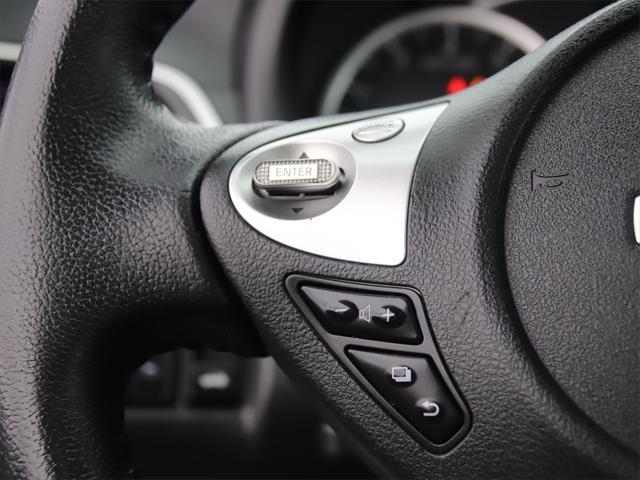 Photo of 2019 Aspen White Tricoat Nissan Sentra