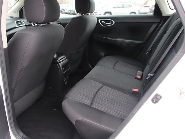 Photo of 2019 Aspen White Tricoat Nissan Sentra