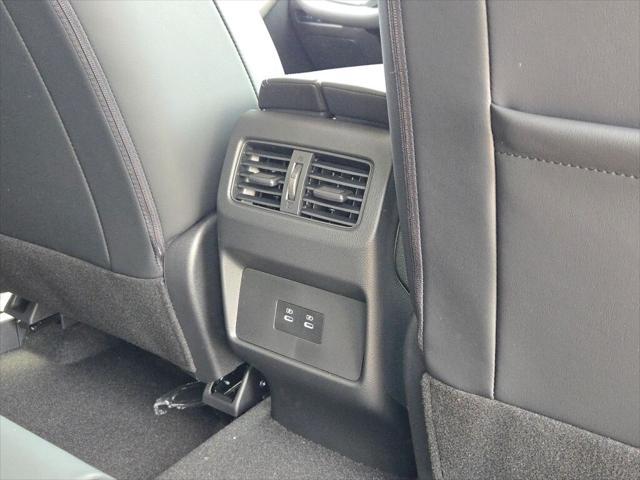 Photo of 2025 Brilliant Silver Metallic Nissan Rogue