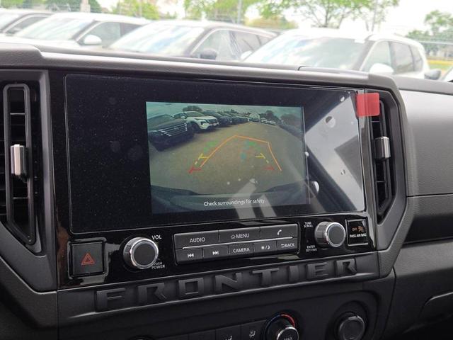 Photo of 2025 Gun Met Nissan Frontier