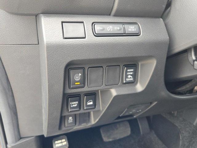 Photo of 2025 Gun Met Nissan Frontier