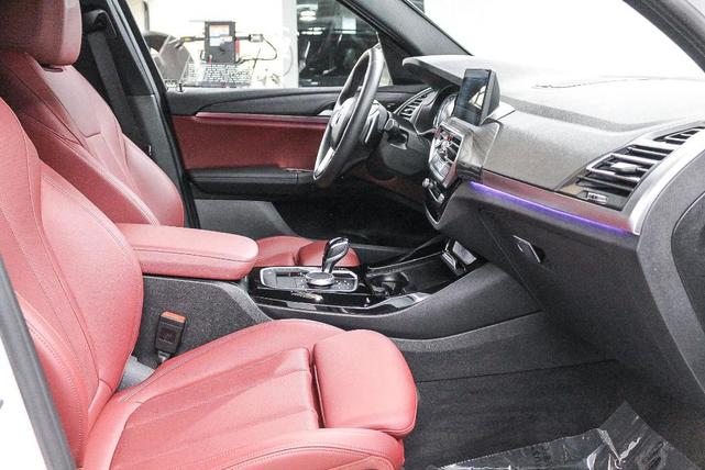 Photo of 2022 Mineral White Metallic BMW X3