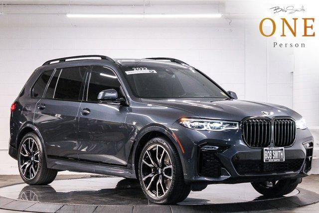 2022 BMW X7